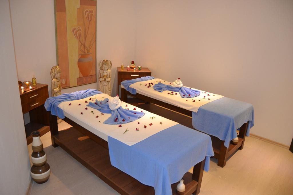 Hotel Suix Lara Antalya Kültér fotó